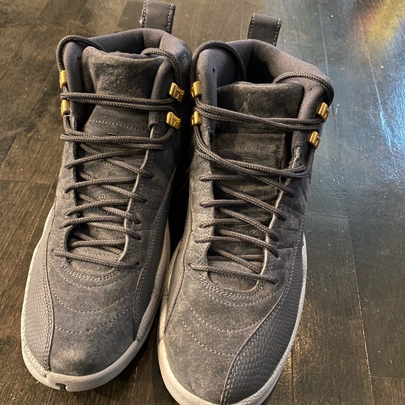 Jordan 12 Retro Dark Grey - Picture 3 of 7